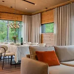 Aurora B Luxury Ruka