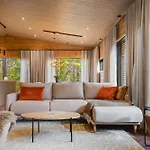 Aurora B Luxury *