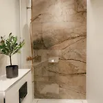 Aurora B Luxury
