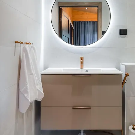 Aurora B Luxury *