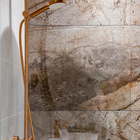 Aurora B Luxury Huvilat