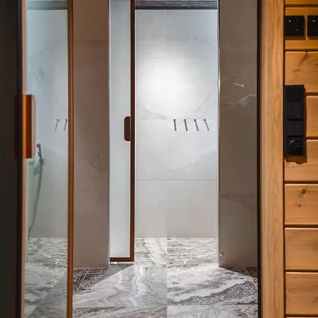 Aurora B Luxury * Ruka