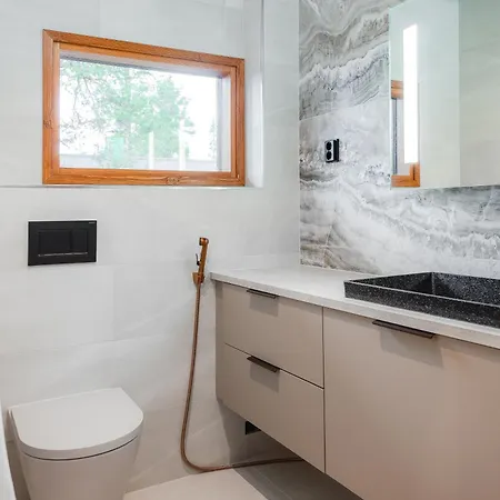 Aurora B Luxury Ruka