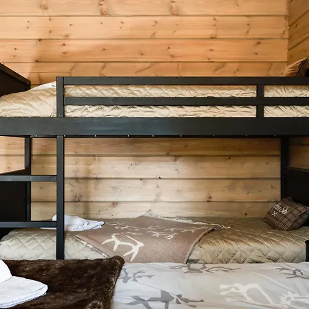 ヴィラ Aurora B Luxury ルカ