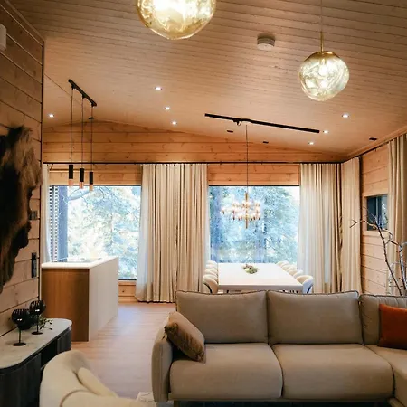 Aurora B Luxury